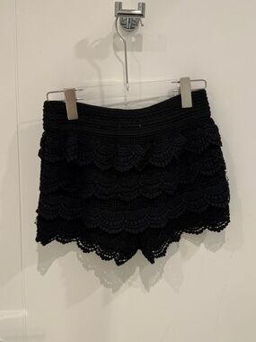 Black Scalloped Toered Crochet Shorts - Medium - $20